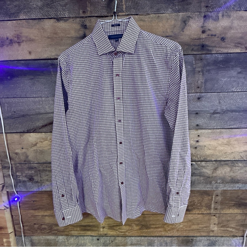 Tommy Hilfiger Men's Checkered Shirt Red & White Long Sleeve Slim Fit 15 1/2 35